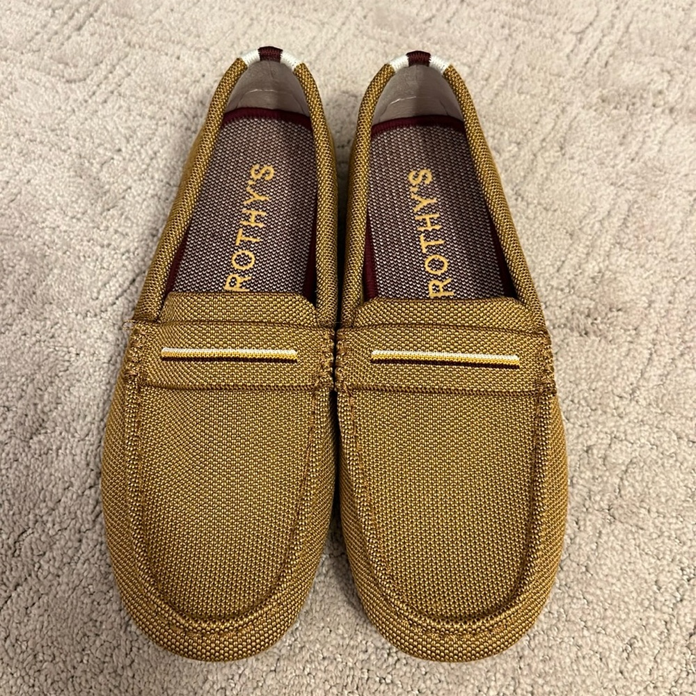 Like New Rothy’s Toasted Almond Driver shoes women’s 8.5